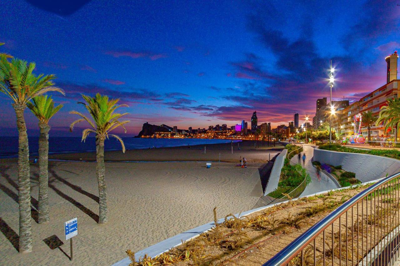 Sunset Waves Sea View Apartments Benidorm Exteriör bild